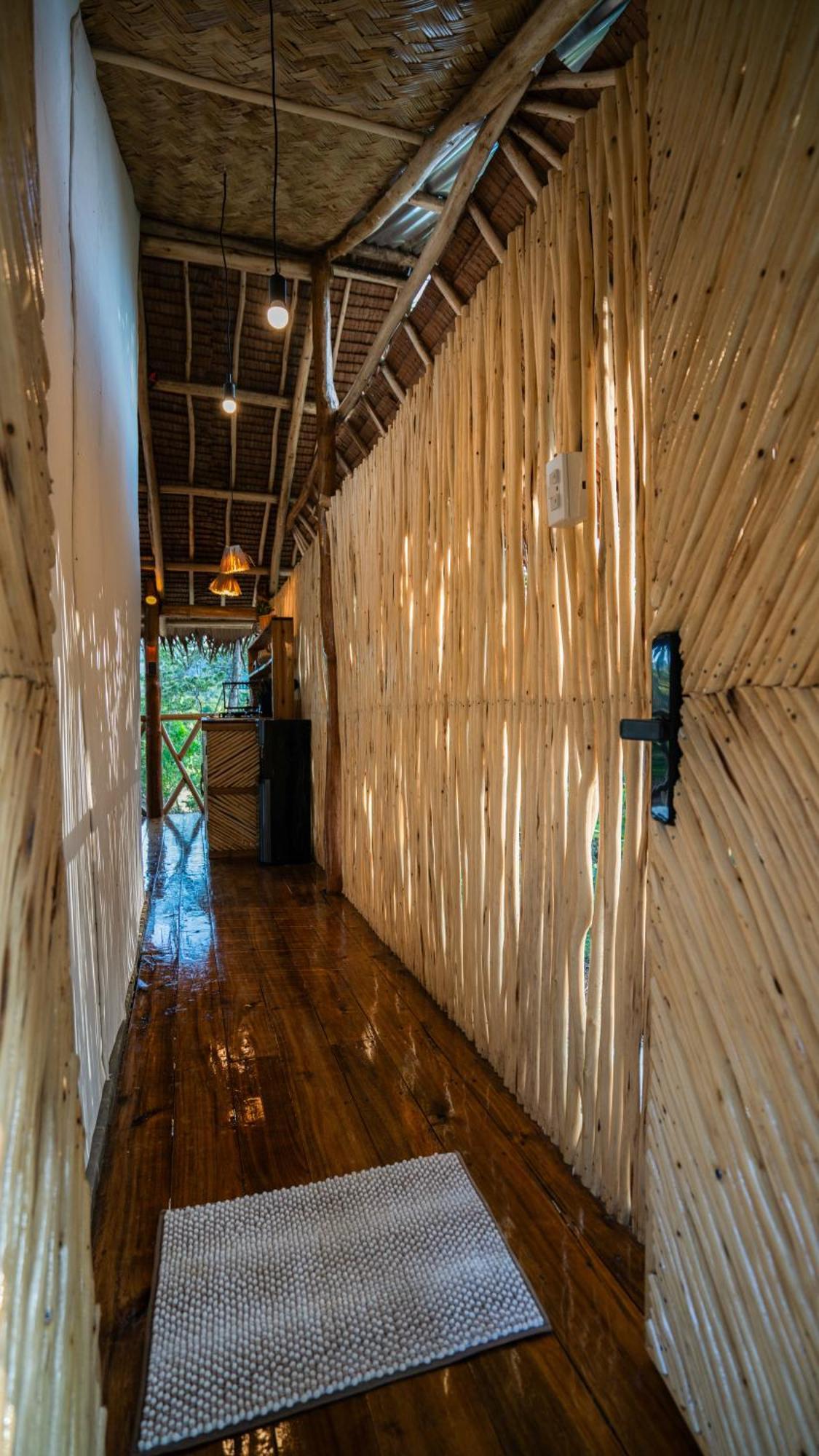 Carabao Lodge - 2 Bedroom House With Ac & Plunge Pool Ель-Нідо Екстер'єр фото
