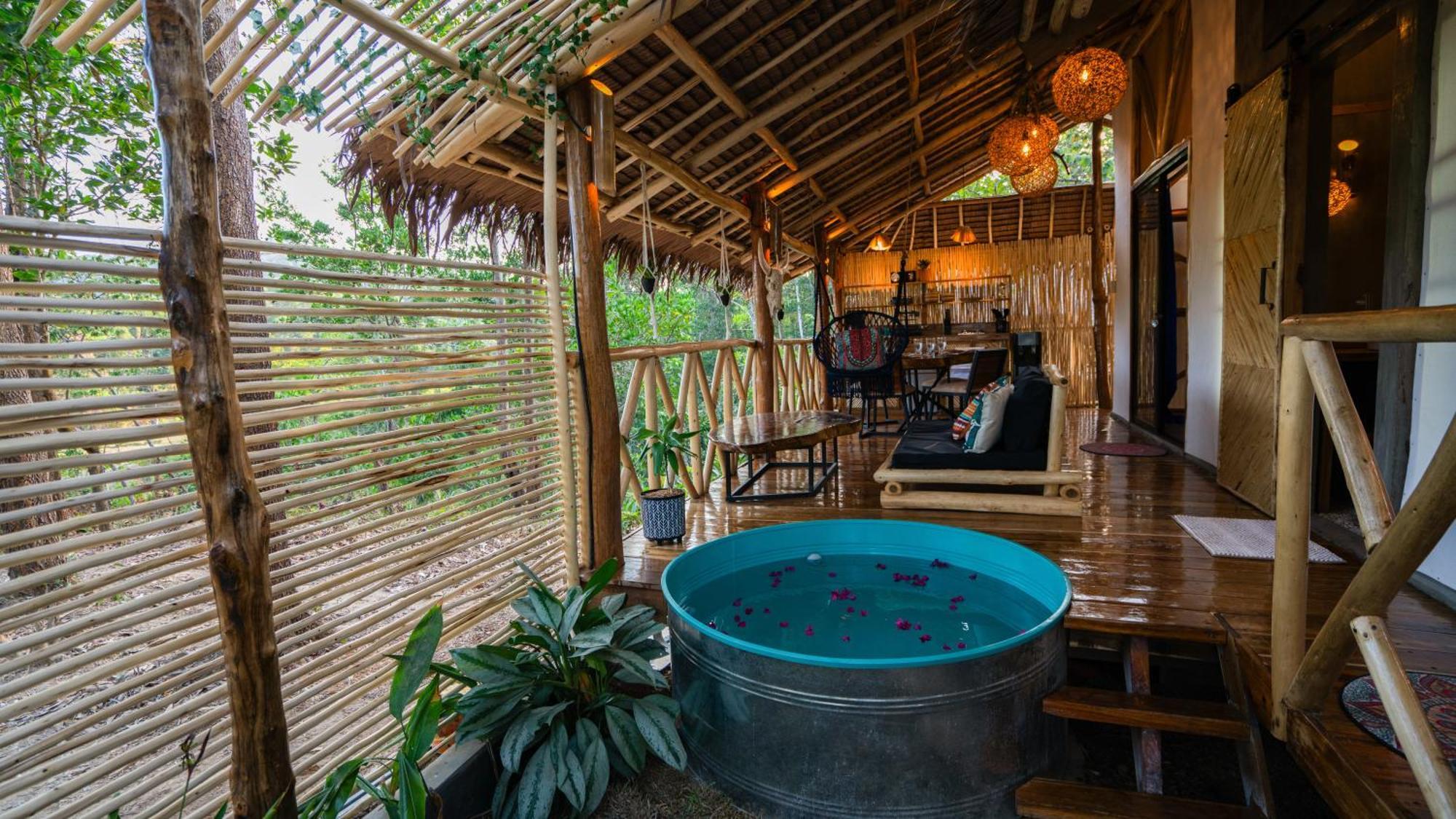 Carabao Lodge - 2 Bedroom House With Ac & Plunge Pool Ель-Нідо Екстер'єр фото